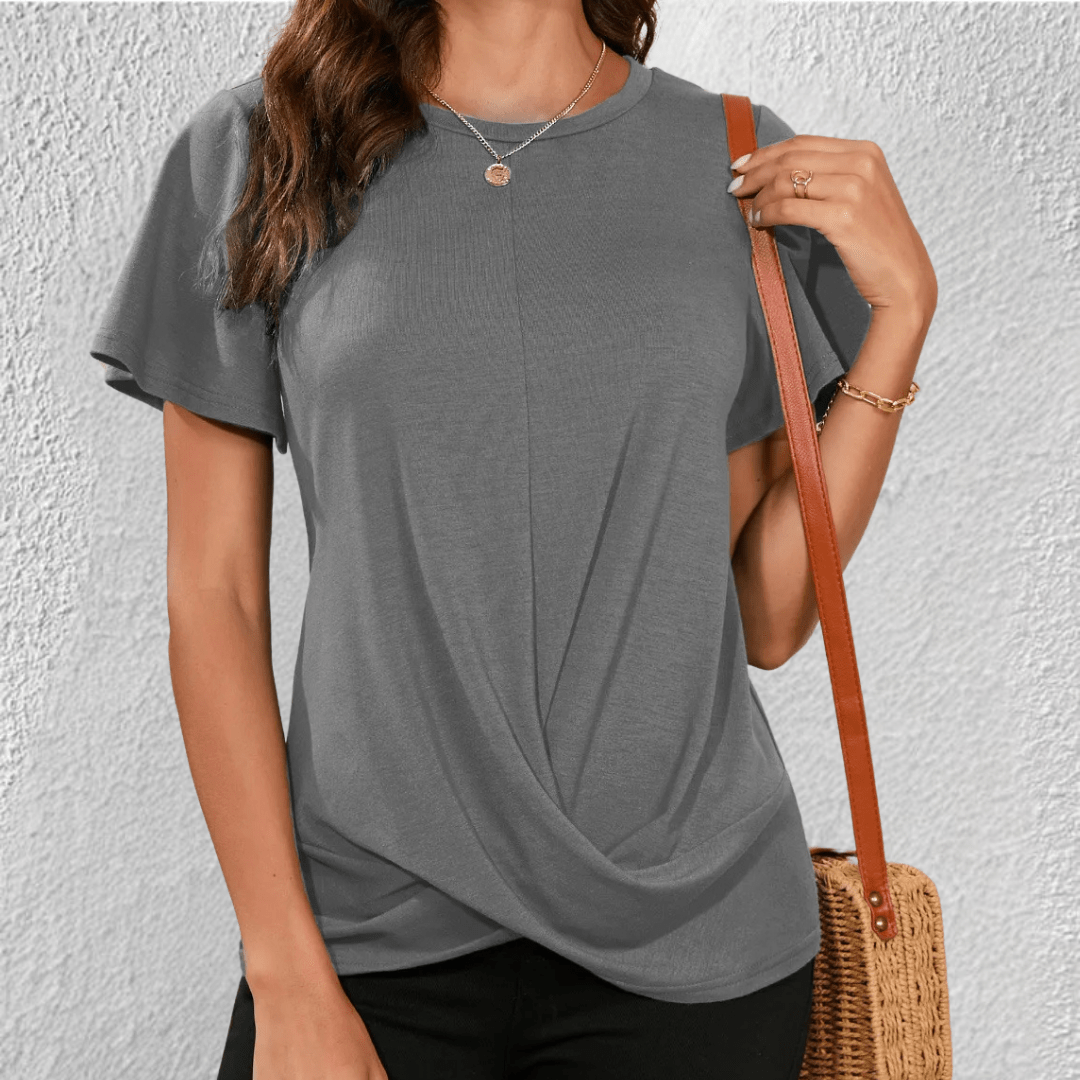 Luna | Tummy Tucking Round-neck top